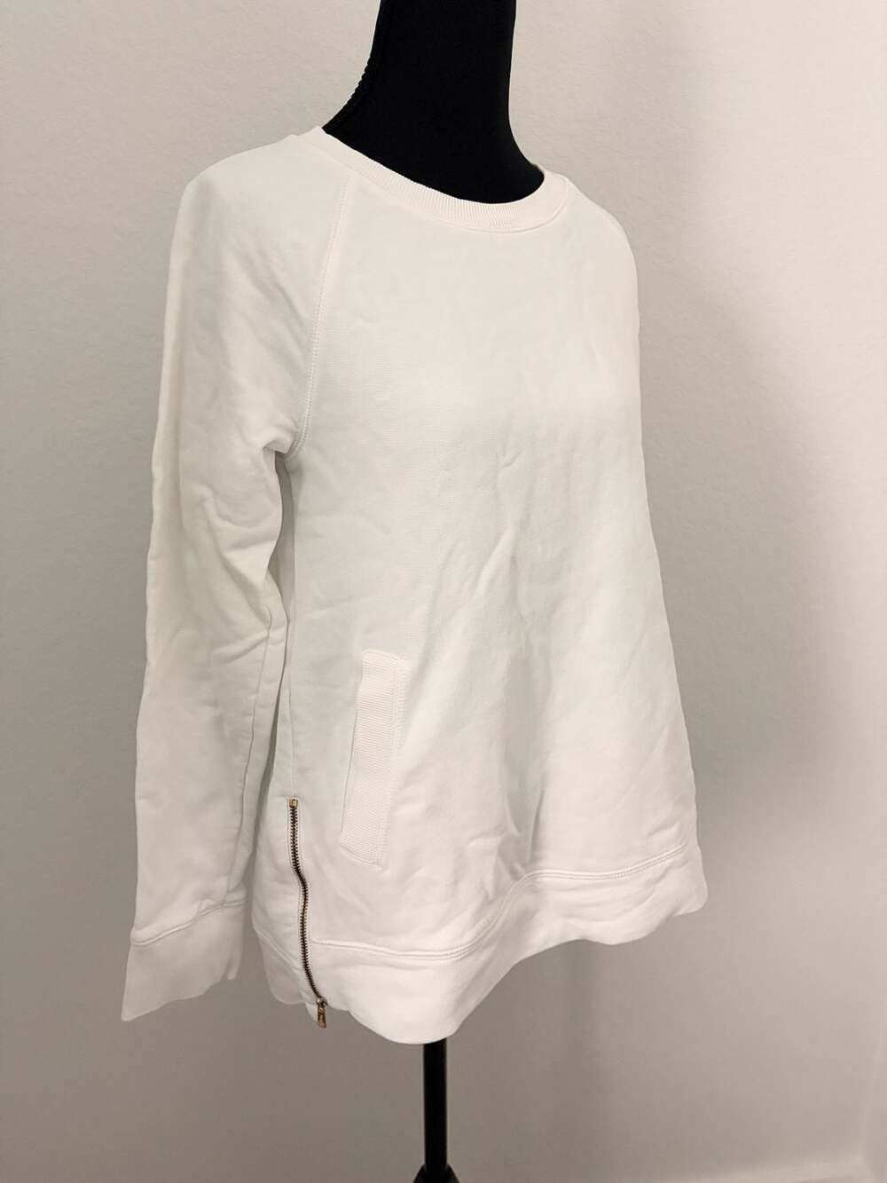 Lilly Pulitzer Luxletic Sweatshirt Size S White Long Sleeve Side Zip
